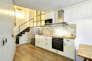 Piso en venta en Barcelona, Carrer de Ricart, 08004 photo 0