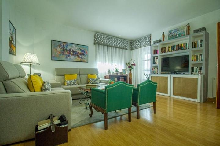 Piso en venta en Badajoz, Sta. Marina photo 0