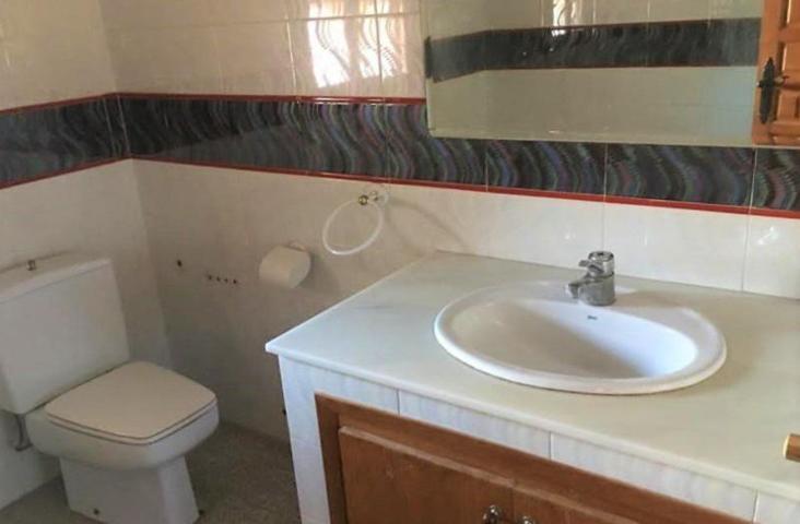 Chalet en venta en Alcora, Urbanizacion el pantano photo 0