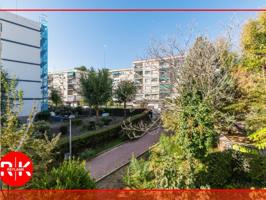 Piso en venta en Coslada photo 0