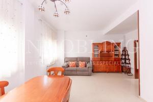 Planta baja en venta en Argentona, Centro photo 0