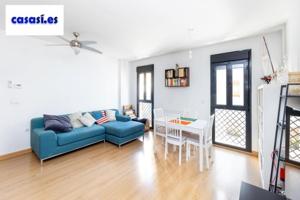 Piso en venta en Granada, Zaidin photo 0