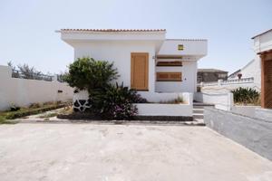 Casa en venta en Agaete, Puerto de las nieves gran canaria photo 0