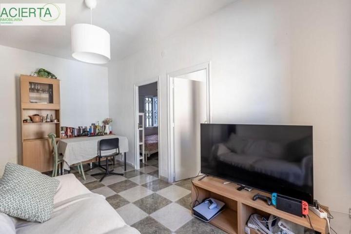 Piso en venta en Granada, Arabial photo 0