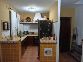 Adosada en venta en Morón de la Frontera photo 0