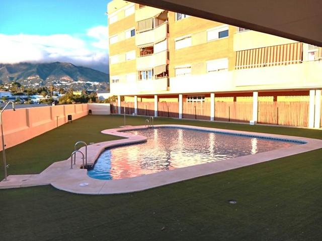 Piso en venta en Mijas, Las lagunas photo 0