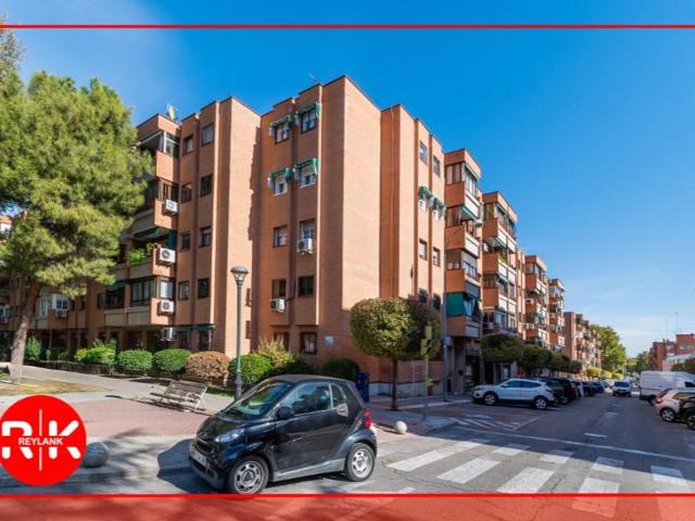 Piso en venta en San Fernando de Henares photo 0
