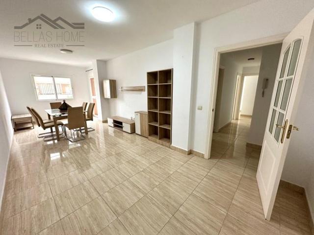 Piso en venta en Manilva photo 0