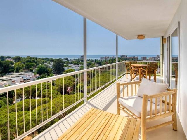 Apartamento en venta en Castell-Platja d'Aro photo 0