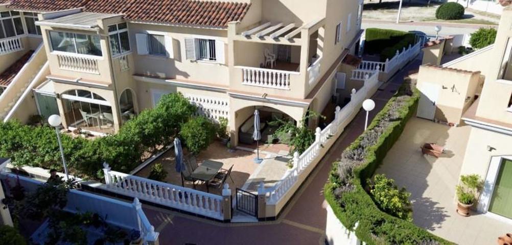 Duplex en venta en Orihuela Costa, Playa Flamenca photo 0