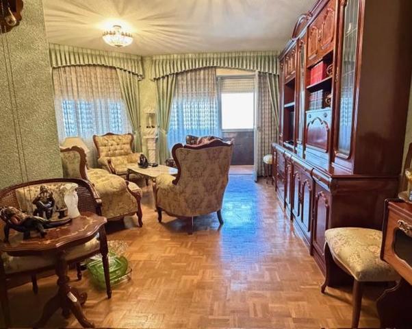 Piso en venta en Madrid, Calle de Algodre, 28025 photo 0