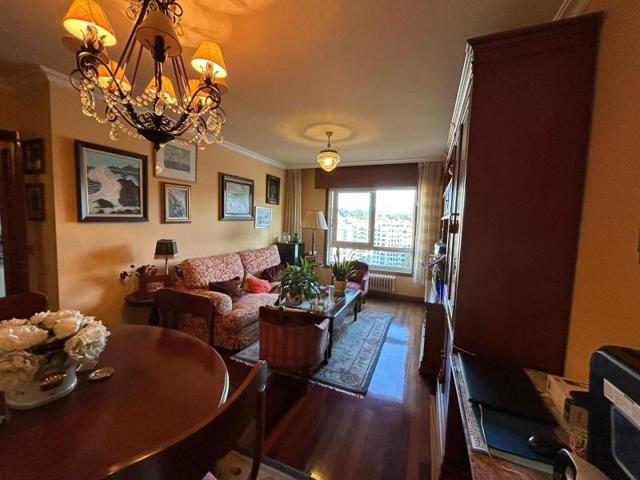 Piso en venta en Vigo, Miñoca photo 0