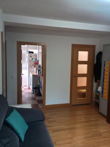 Piso en venta en Madrid, Hortaleza - Apóstol Santiago photo 0