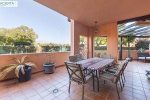 Piso en venta en Motril, Playa Granada photo 0