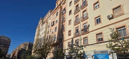 Piso en venta en Valencia, Arrancapins photo 0