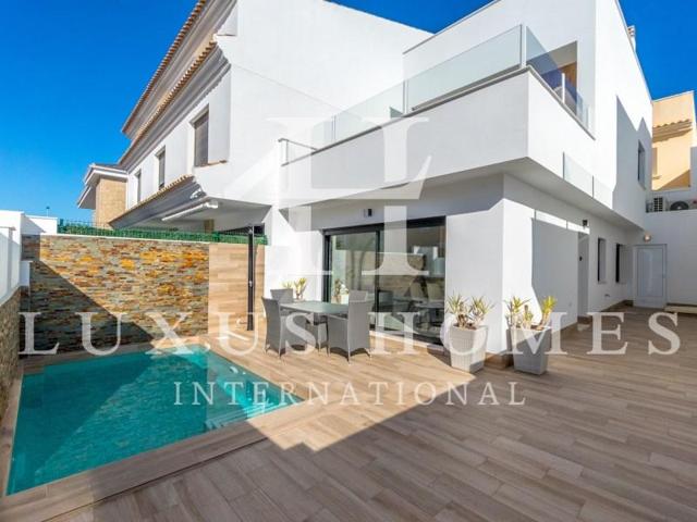 Bungalow en venta en San Pedro del Pinatar photo 0