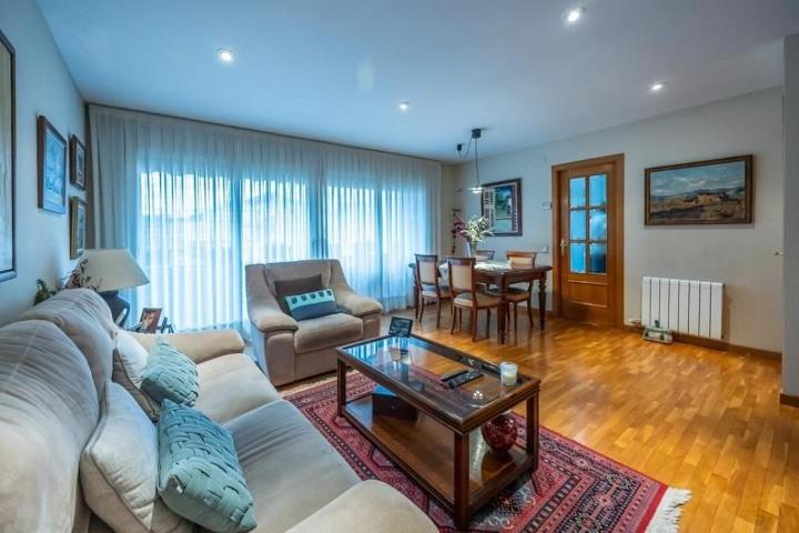 Duplex en venta en Castellar del Vallès, Can bogunya photo 0