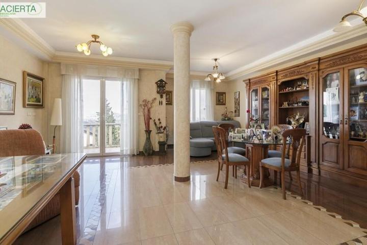 Bungalow en venta en Gójar, Zona metropolitana photo 0