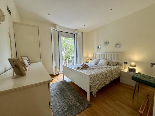 Piso en venta en Barcelona, Sagrada Familia photo 0