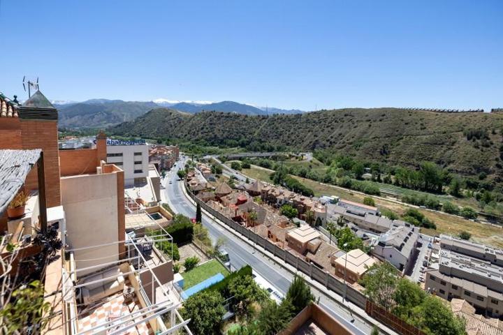 Adosada en venta en Granada, Carretera de la sierra photo 0