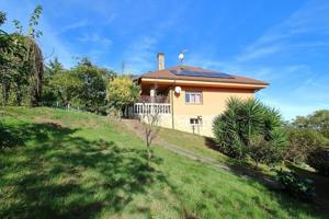 Casa en venta en Gijón, Gijón photo 0
