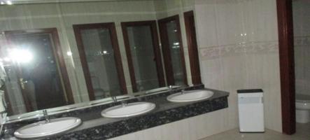 Local comercial en venta en Villarreal, Cariñena photo 0