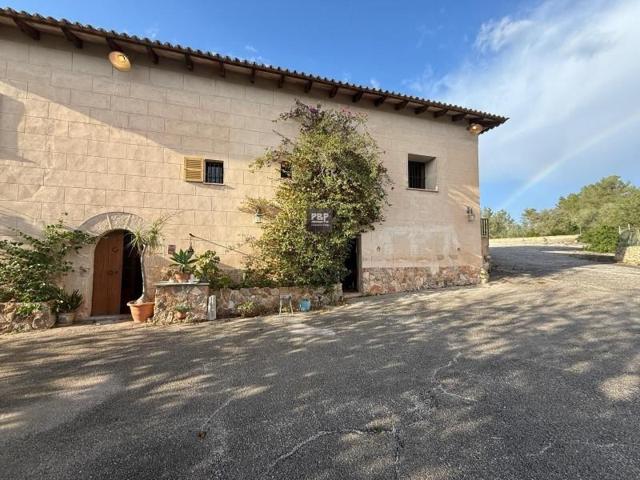Casa con terreno en venta en Santa Eugènia, SANTA EUGÈNIA photo 0