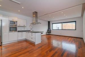 Aticos en venta en Barcelona, Vila de Gràcia photo 0