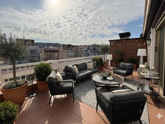 Apartamento en venta en Barcelona photo 0