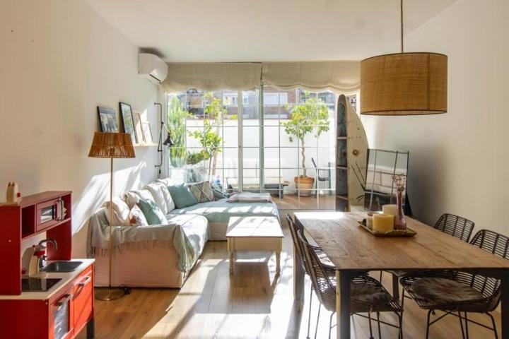 Piso en venta en Barcelona, La Nova Esquerra de lEixample photo 0