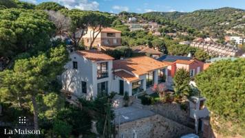 Chalet en venta en Sant Andreu de Llavaneres, Centro photo 0