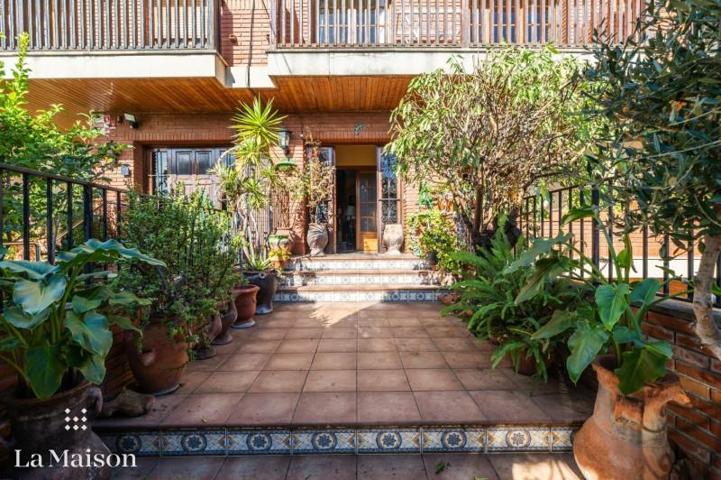 Adosada en venta en Vilassar de Dalt photo 0