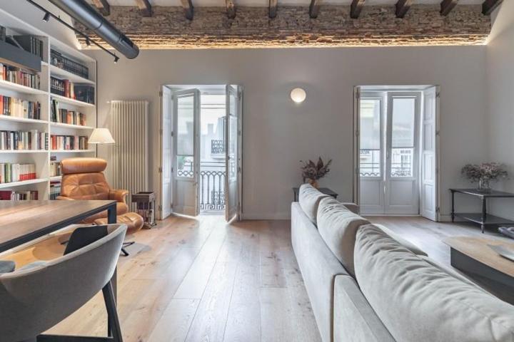 Piso en venta en Valencia, Gran Vía photo 0