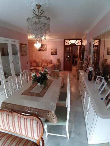 Chalet en venta en Mijas, Las lagunas photo 0