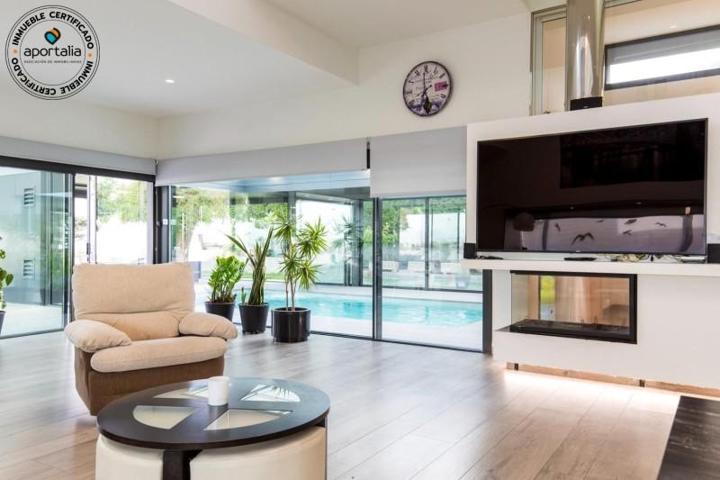 Chalet en venta en Zaragoza, Reyes de Aragón - Junquera photo 0