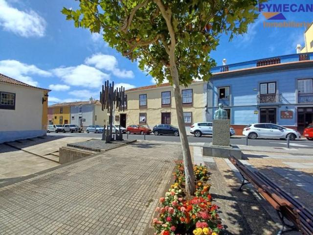 Adosada en venta en La Laguna, Casco photo 0