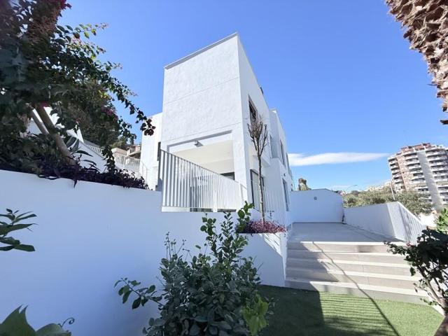Bungalow en venta en Málaga, Conde de Ureña-Gibralfaro photo 0