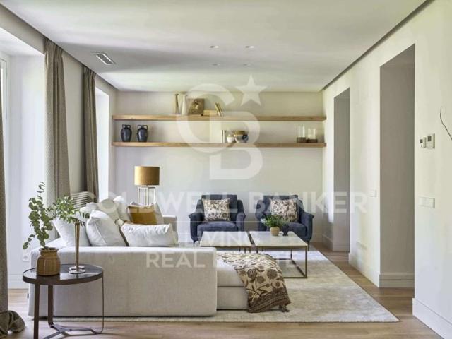 Piso en venta en Madrid photo 0