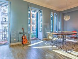 Piso en venta en Madrid photo 0