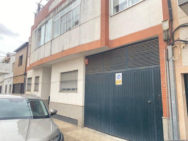 Trastero en alquiler en Badajoz, San Roque photo 0