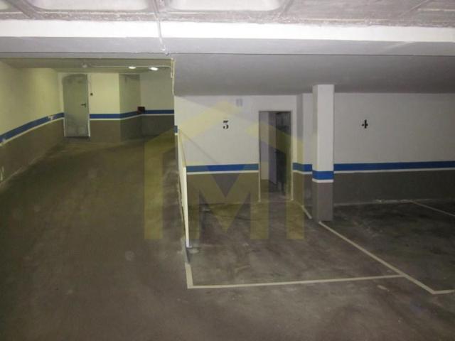 Garaje en alquiler en Oviedo, Casco Histórico photo 0