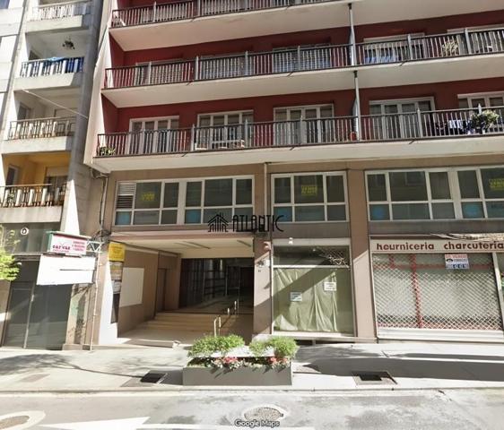 Local comercial en alquiler en Vigo, Travesia de Vigo photo 0