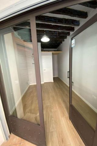 Local comercial en alquiler en Esparreguera, Nucli Urbà photo 0