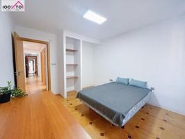 Habitación en alquiler en Valencia, Benicalap photo 0