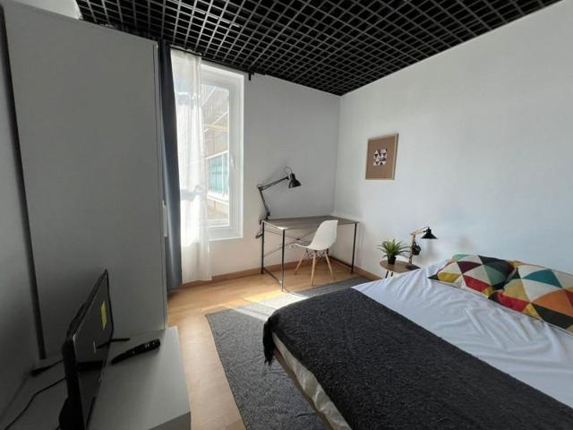 Habitación en alquiler en Colmenar Viejo, Madrid photo 0