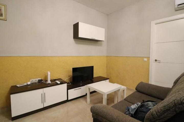 Planta baja en alquiler en Almería, Avda. santa isabel photo 0