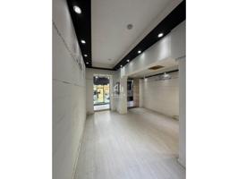 Local comercial en alquiler en Lleida photo 0