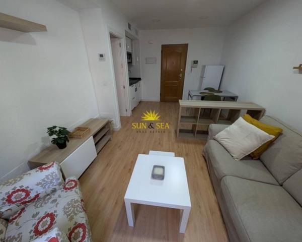 Apartamento en alquiler en Murcia, Murcia photo 0