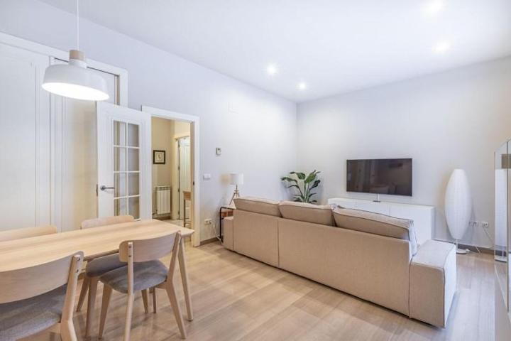 Piso en alquiler en Granada, Constitucion photo 0