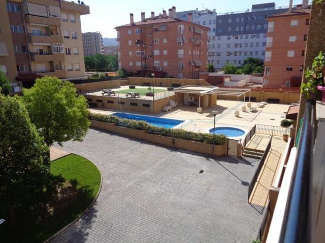 Piso en alquiler en Granada, Barrio de los Periodistas photo 0